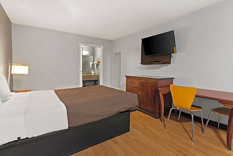 Rodeway Inn Brooklawn