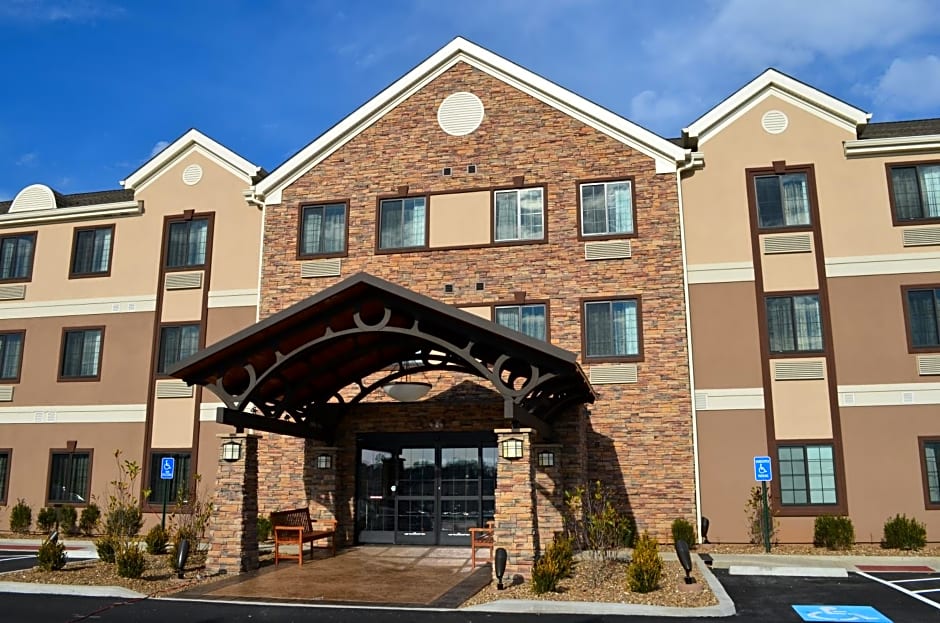 Staybridge Suites Bowling Green, an IHG Hotel