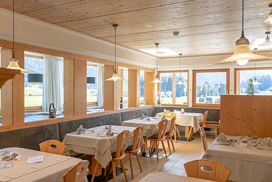 Hotel Tyrol