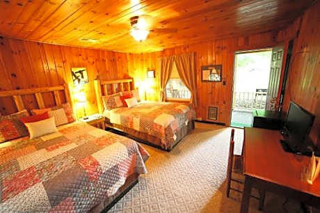 Queen Room with Two Queen Beds