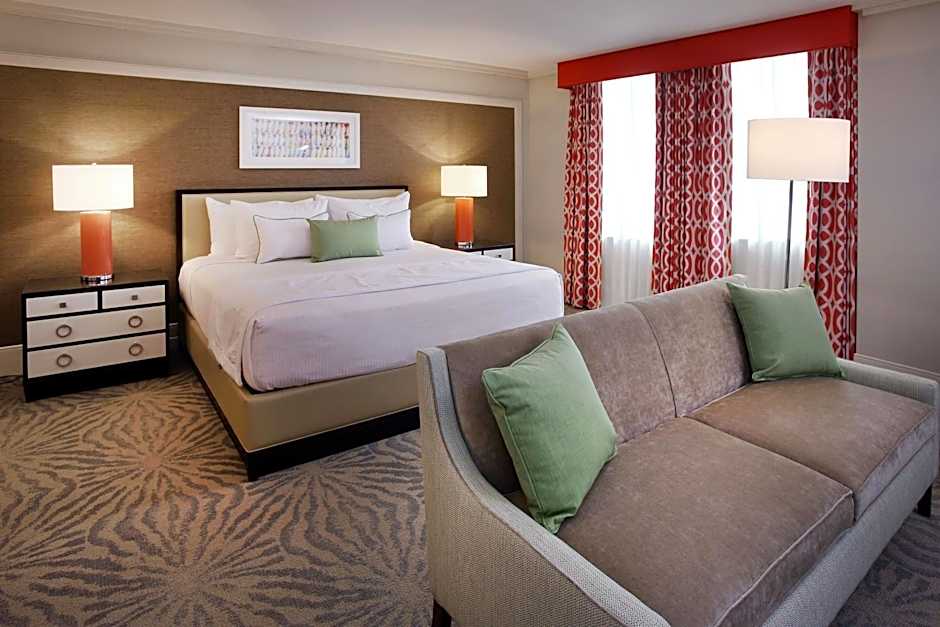 Photo 1 of 7 of Coral 1 King Bed Suite