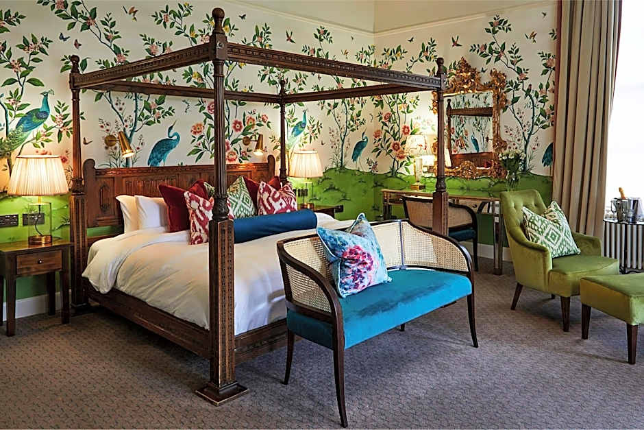 Burnham Beeches Hotel