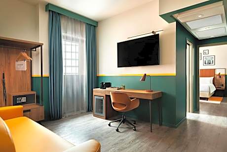 King Suite with Sofa Bed