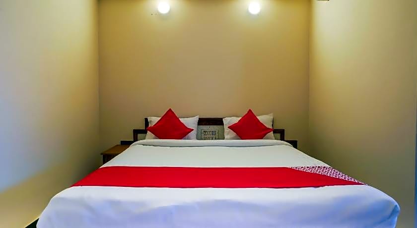 Hotel O Raja Residency Near Snow World
