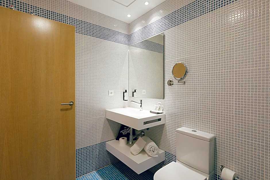 Palau Suites & Apartments