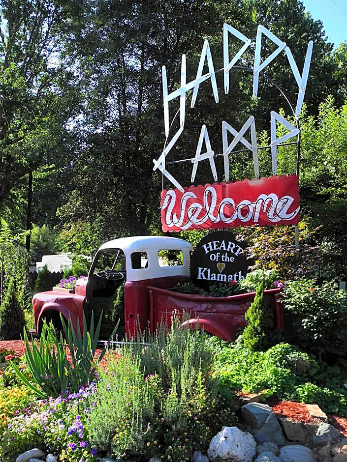 Bigfoot RV & Cabins Park