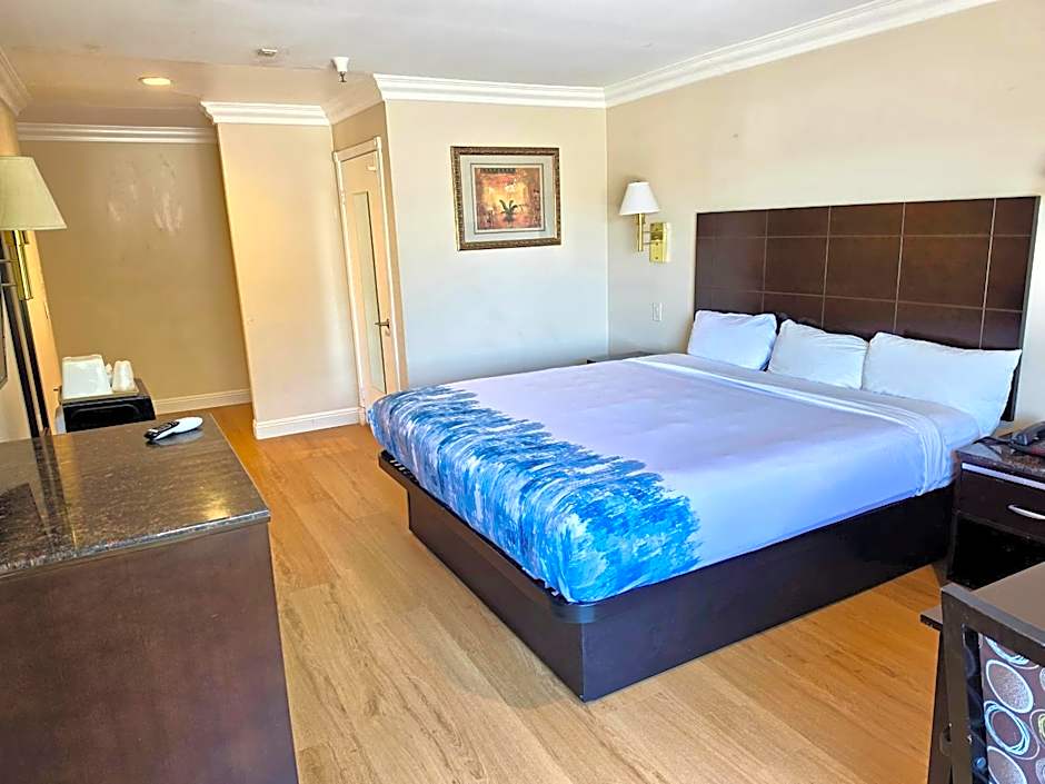 Castaic Inn Six Flags Valencia