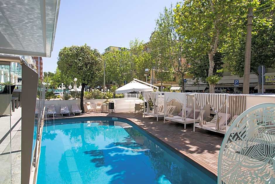 Best Western Maison B Hotel