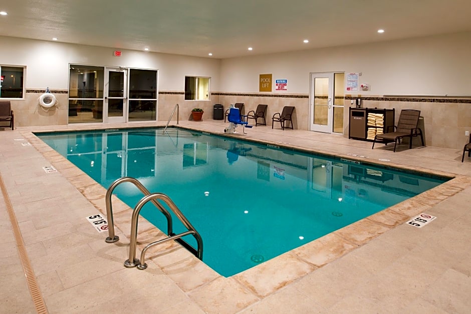 Candlewood Suites Carlsbad South