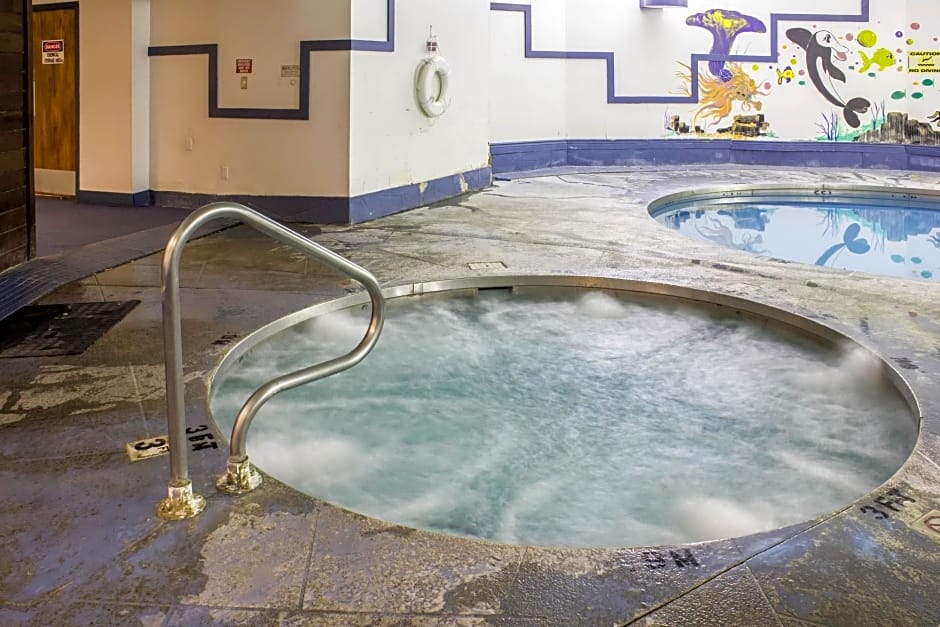 Rodeway Inn & Conference Center
