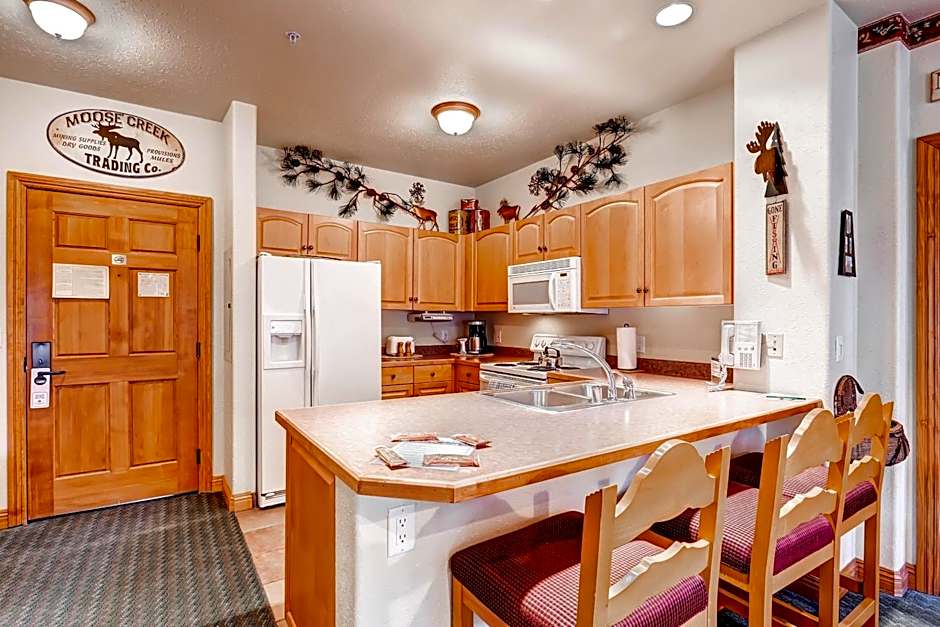 Gateway Mountain Lodge by Keystone Resort