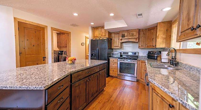 Engen Hus Bed and Breakfast