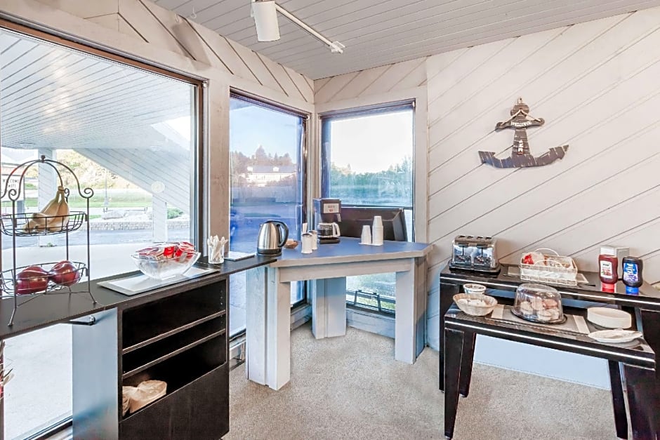 Knights Inn Mackinaw City