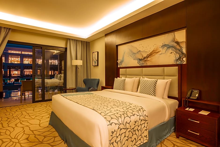 Triumph Luxury Hotel