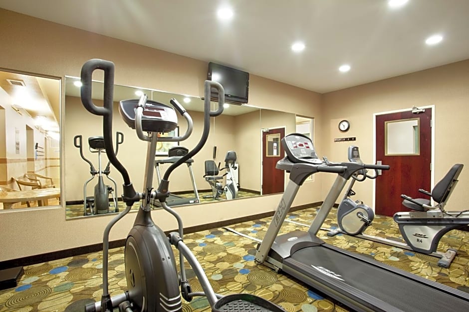 Holiday Inn Express Le Roy, an IHG Hotel