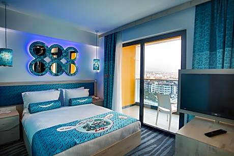 Standard - (2 Single Beds)