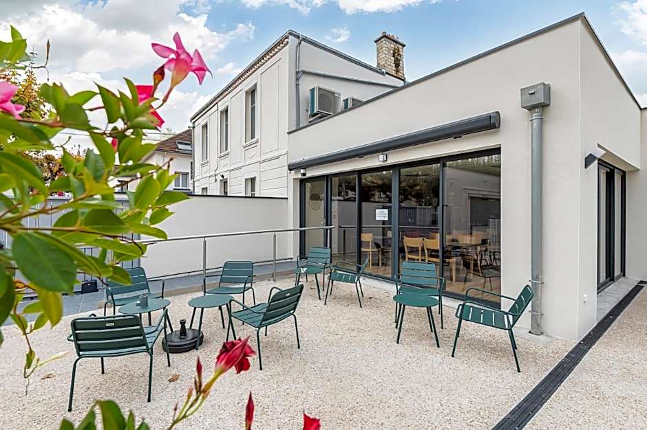 Logis Hôtel Au Tambour