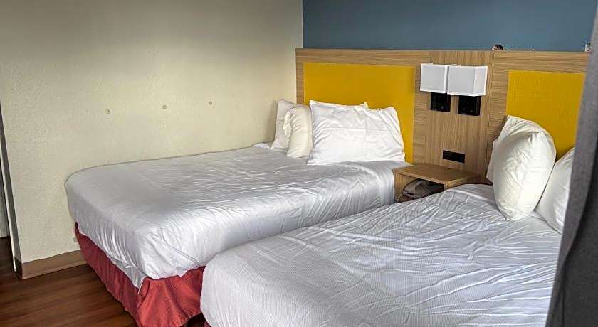 Park Inn by Radisson, Wells