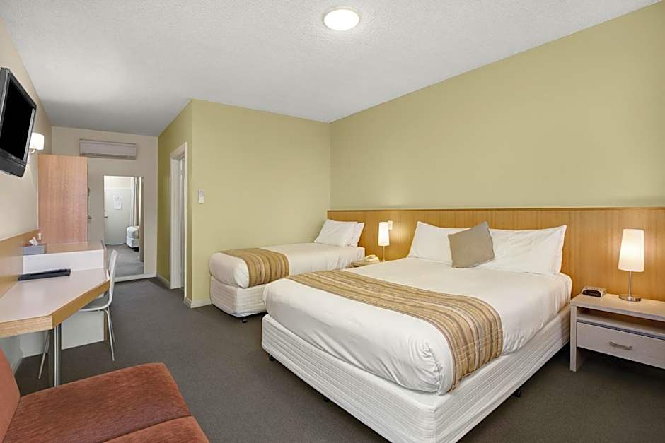 Adelaide Road Motor Lodge