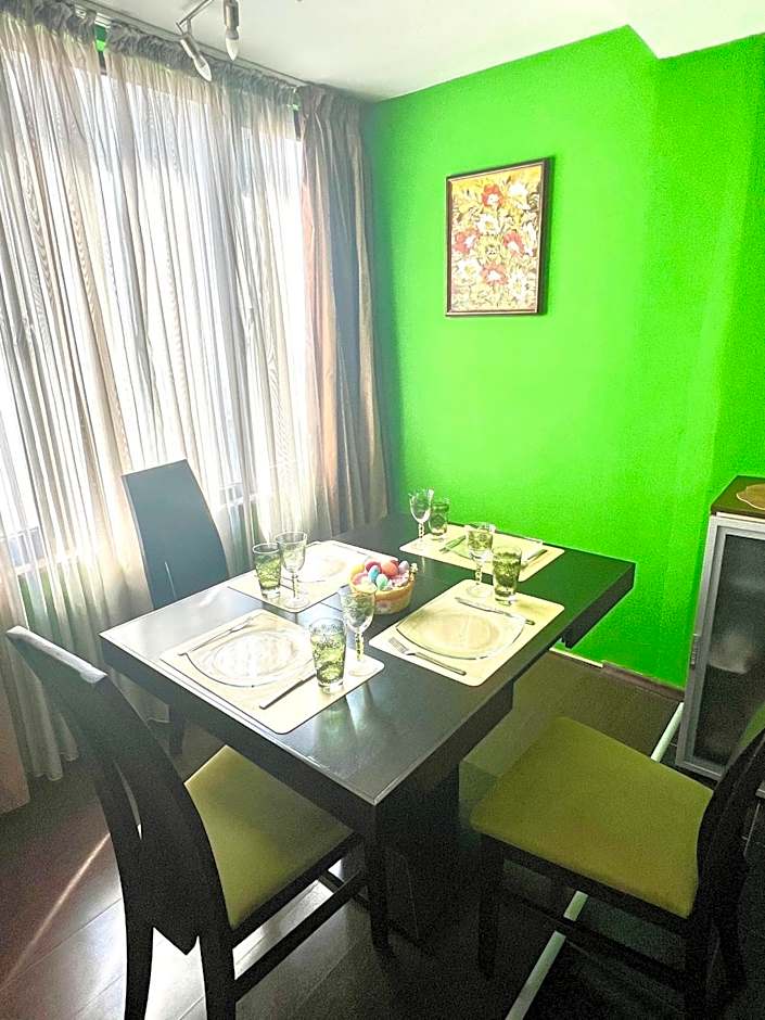 The Green Apartment 2BR - free parking