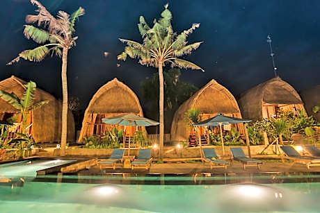 Sunset Coin Lembongan