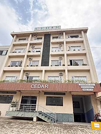 Hotel Cedar