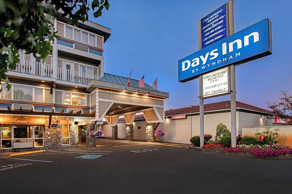 Days Inn by Wyndham Victoria Airport Sidney