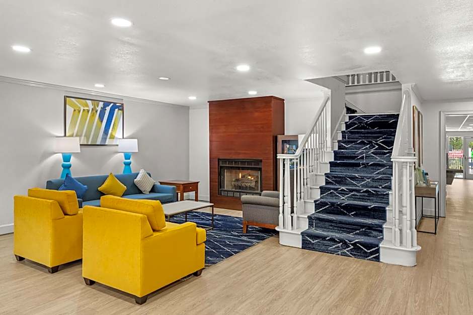 Comfort Inn & Suites Rome South