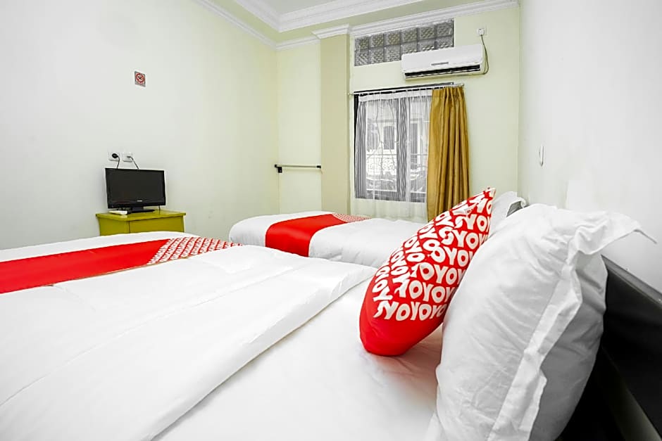 OYO 2319 Tengkawang Residence