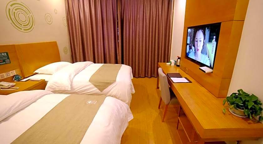 GreenTree Inn Fuyang Development Zone Weisan Road Express Hotel