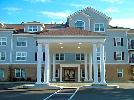 Holiday Inn Express Hotel & Suites White River Junction By IHG