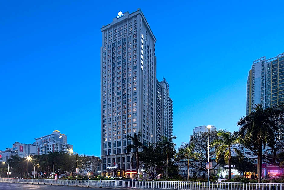 Days Hotel by Wyndham Beihai Haicheng
