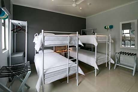 Mixed Dormitory Room