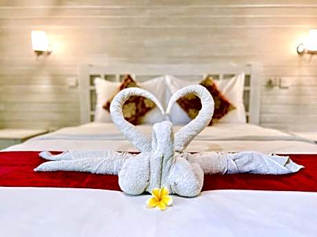 Queen Twin Room