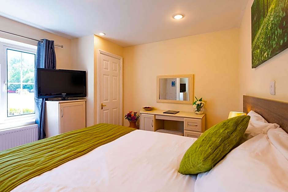 The Limes Country Lodge Hotel