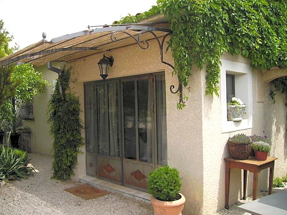 "Le Vent d'Étoile" B&B and Guesthouses