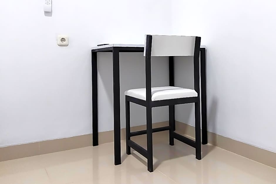 RedDoorz near Universitas Siliwangi 2