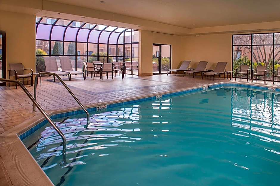 AmericInn by Wyndham Brookfield