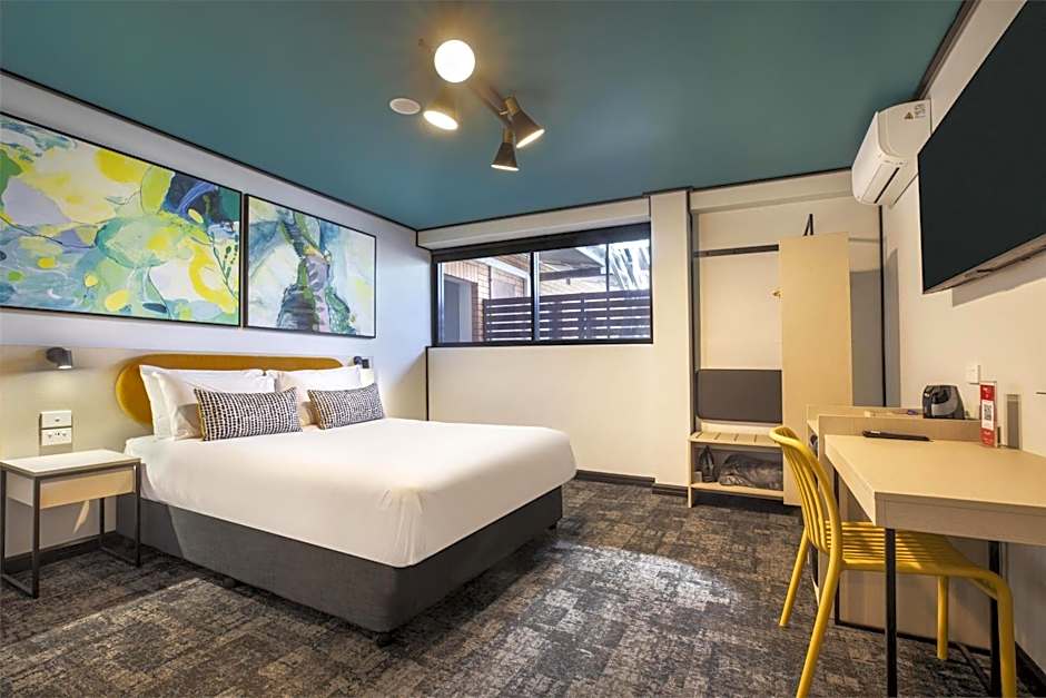 Prince of Wales Hotel