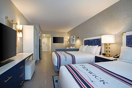 Junior Suite with Two Queen Beds and Kitchenette
