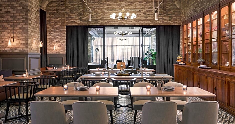 Hotel Zachary, Chicago, a Tribute Portfolio Hotel