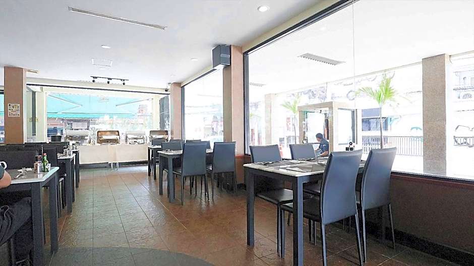 Admiral Suites Bangkok by Compass Hospitality