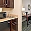 Holiday Inn Express & Suites San Antonio South By IHG