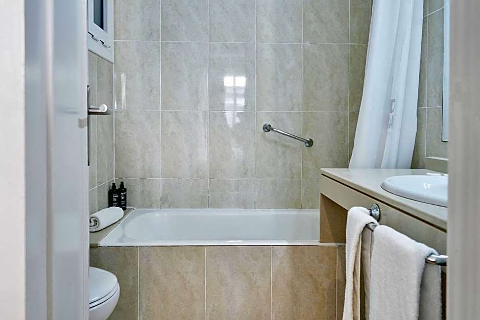 Mesón Castilla Atiram Hotels