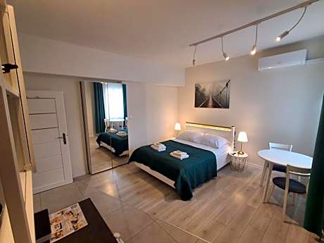 Cracow Central Aparthotel