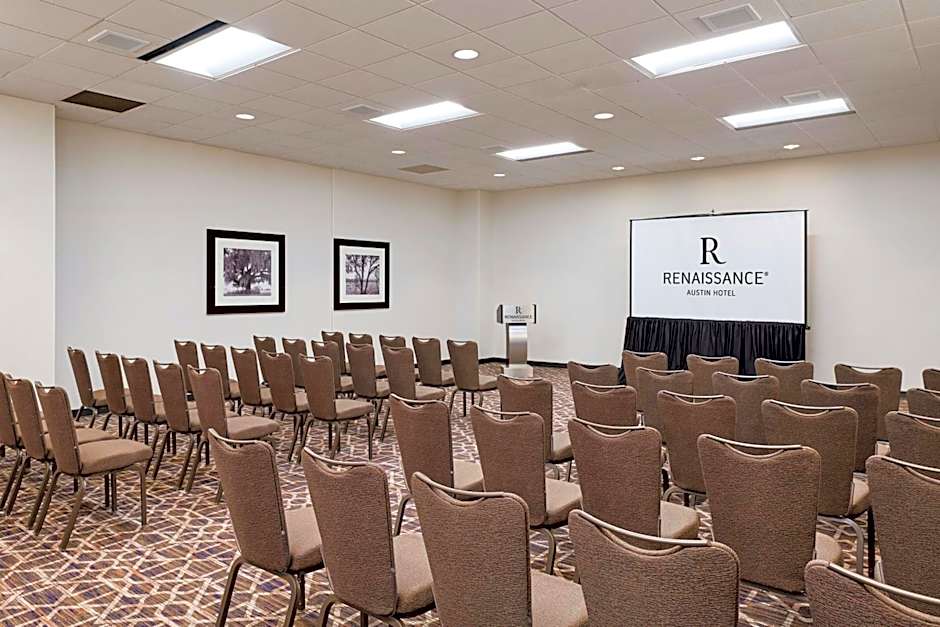 Renaissance by Marriott Austin Hotel
