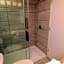 Medicine Hat Inn & Suites