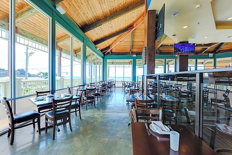 Pacifica Beach Hotel