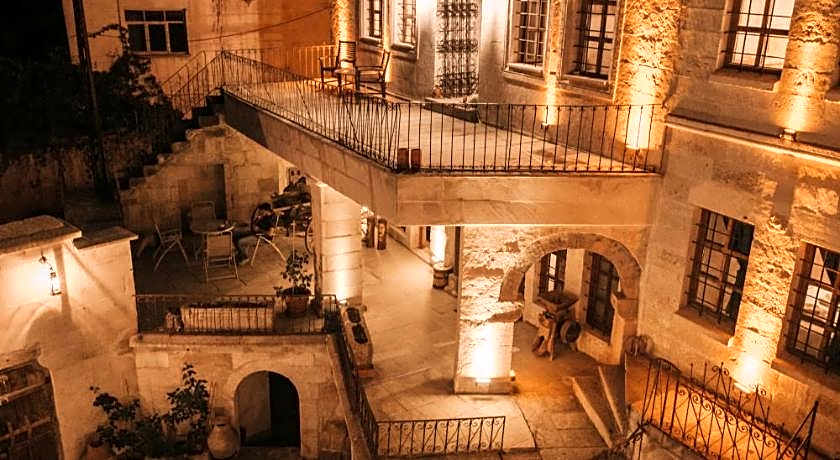 Cappadocia Eagle Cave Inn