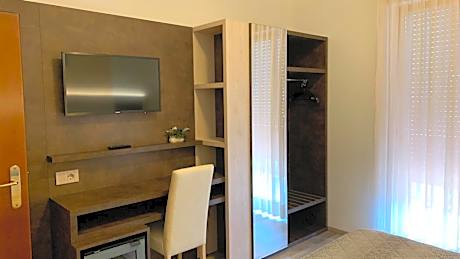 Comfort Double or Twin Room